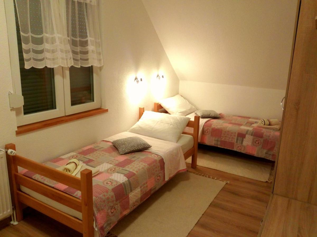 Guest House Lipov Hlad Plitvička Jezera Extérieur photo