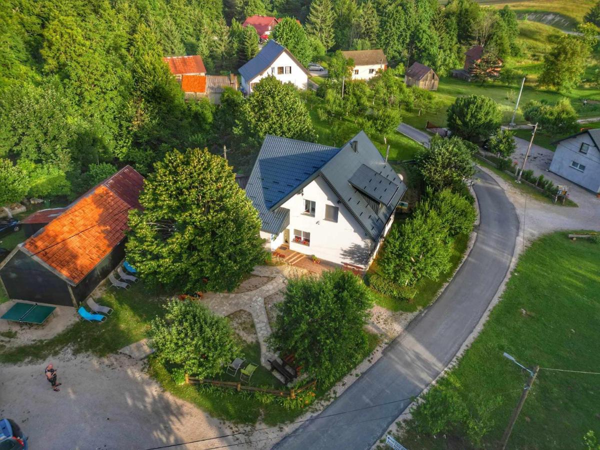 Guest House Lipov Hlad Plitvička Jezera Extérieur photo